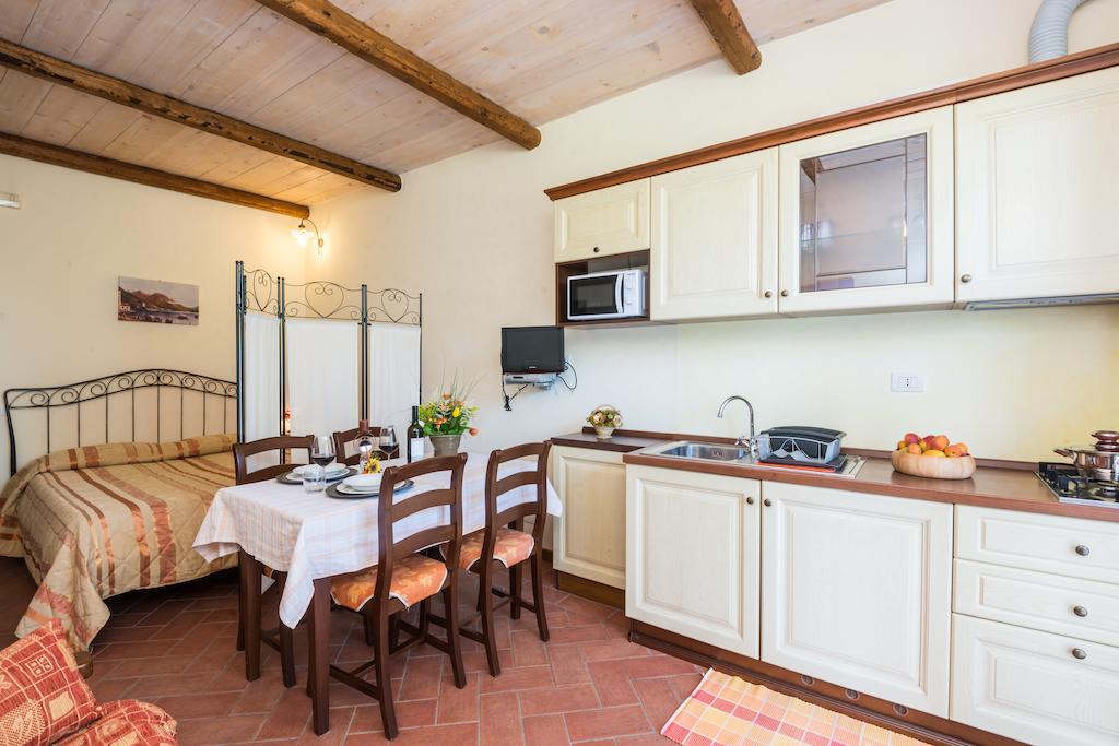 Agriturismo alla Poncia Gravedona Habitación foto